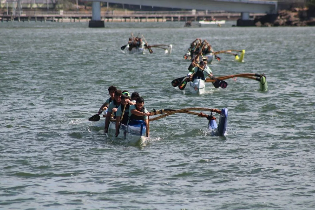 canoa havaiana