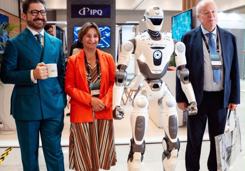 Judiciário capixaba conhece “Arcanjo” em evento sobre inteligência artificial