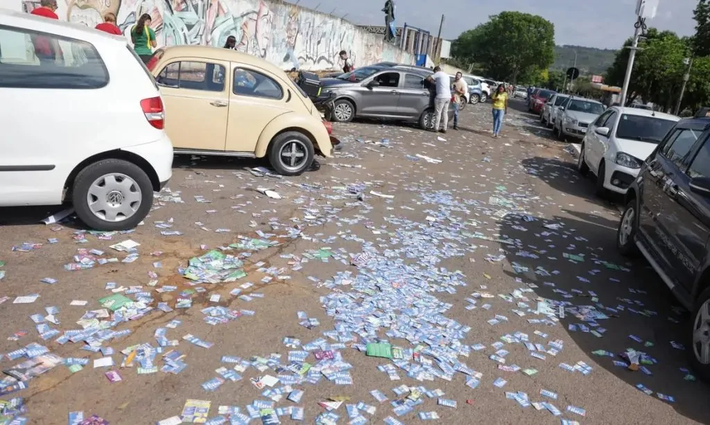 Saiba quais condutas são crime eleitoral neste domingo de votação crime eleitoral