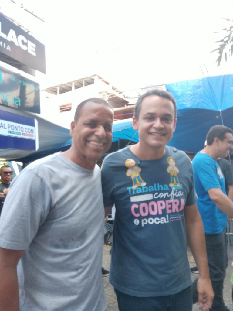União Brasil oficializa apoio a Pazolini no segundo turno União Brasil oficializa apoio a Pazolini no segundo turno