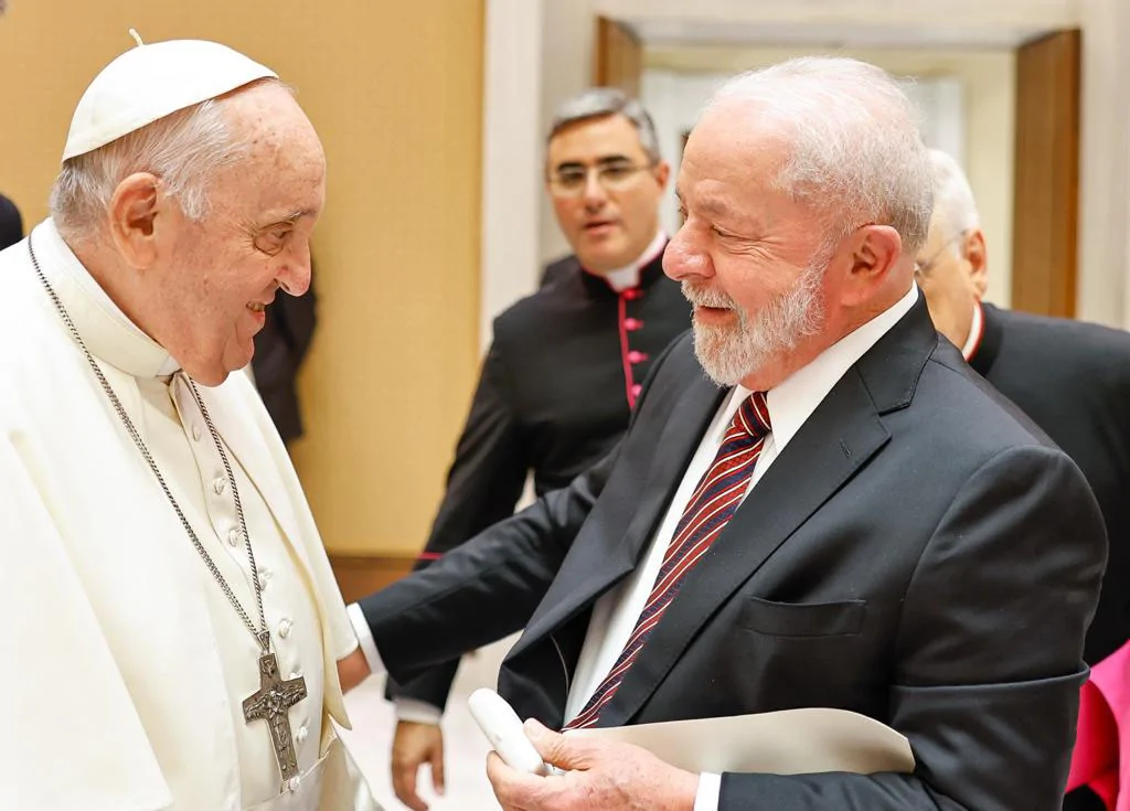 Presidente Lula de encontra com o Papa Francisco