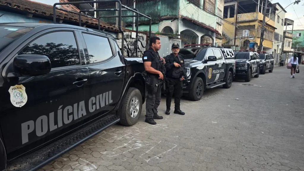 Provedor.Net 2.0: Polícia fecha o cerco contra o crime que cortava a internet dos moradores em Vila Velha Provedor.Net 2.0: Polícia fecha o cerco contra o crime que cortava a internet dos moradores em Vila Velha